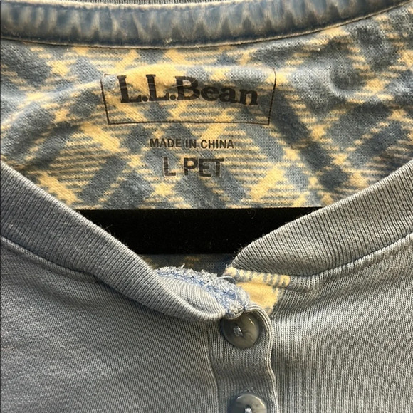 L.L. Bean Blue Pajama Top Relaxed Fit Sleepwear - Picture 2 of 3